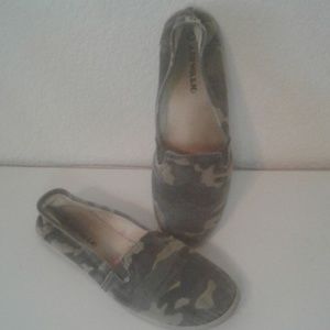 Camo Airwalk flat's